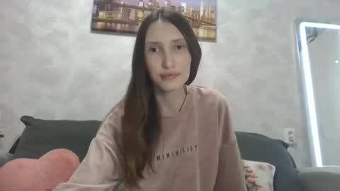 Snapshot of olivia_dream1 chatting on 01/16/25, 08:03 Olivia online show from 01/16/25, 08:03