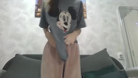 Snapshot of olivia_dream1 chatting on 01/24/25, 11:34 Olivia online show from 01/24/25, 11:34