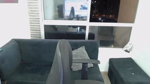 Snapshot of olivia_martine chatting on 01/18/25, 06:34 olivia_martine online show from 01/18/25, 06:34