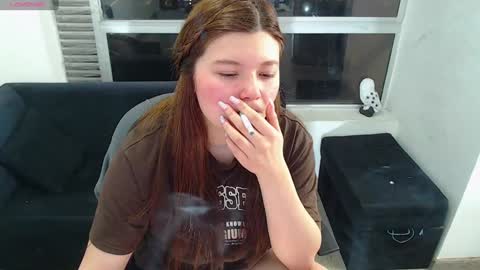 Snapshot of olivia_martine chatting on 01/27/25, 05:47 olivia_martine online show from 01/27/25, 05:47
