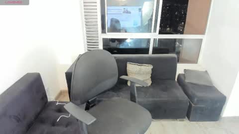 Snapshot of olivia_martine chatting on 11/12/25, 03:40 olivia_martine online show from 11/12/25, 03:40