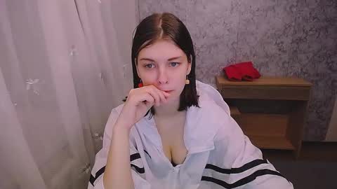 Snapshot of olivia_red_ chatting on 01/27/25, 01:41 Olivia online show from 01/27/25, 01:41