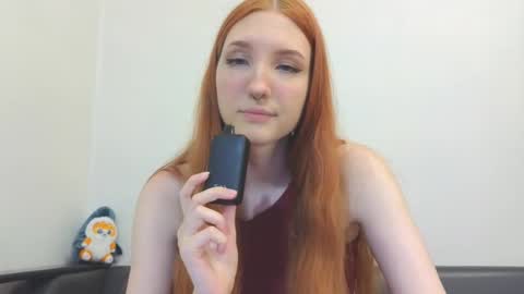 Snapshot of olivia_rid chatting on 12/12/24, 10:20 OLIVIA online show from 12/12/24, 10:20