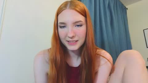 Snapshot of olivia_rid chatting on 02/18/25, 11:41 OLIVIA online show from 02/18/25, 11:41