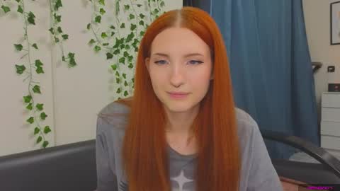 Snapshot of olivia_rid chatting on 10/03/25, 08:06 OLIVIA online show from 10/03/25, 08:06