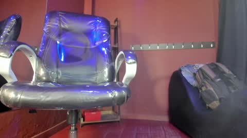   online show from 01/02/25, 01:08