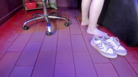   online show from 01/03/25, 01:14