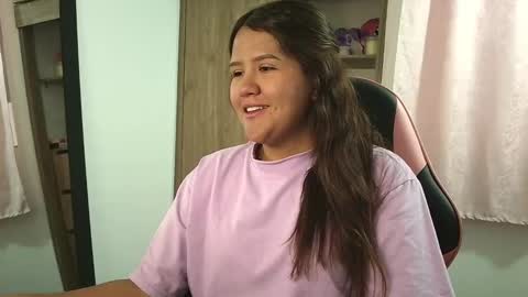 Olivia online show from 10/02/25, 12:12