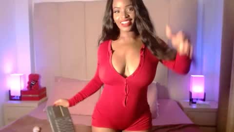 Snapshot of oliviabeneett chatting on 12/19/24, 06:34 My name is olivia but can you call me Oli online show from 12/19/24, 06:34