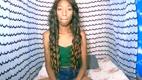 oliviah27 online show from 11/02/25, 09:11