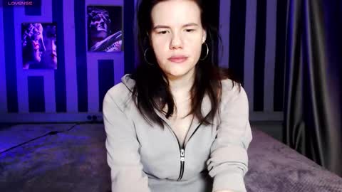 Snapshot of oliviakanta chatting on 09/21/25, 04:58 oliviakanta online show from 09/21/25, 04:58