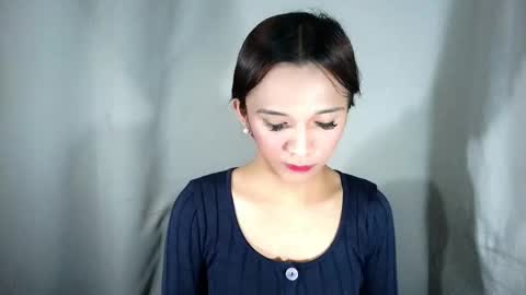 NICOLE online show from 11/25/25, 11:21