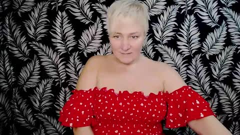 Kelly online show from 12/20/24, 01:43