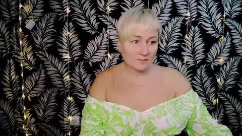 Kelly online show from 12/28/24, 12:13