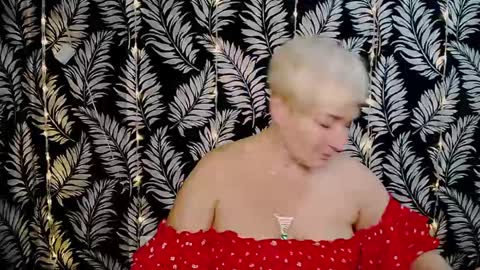 Kelly online show from 01/03/25, 12:19