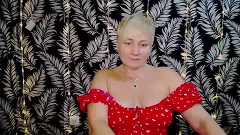 Kelly online show from 01/11/25, 03:20