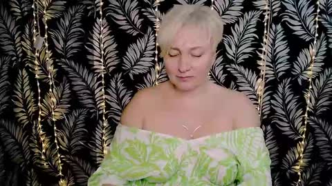 Kelly online show from 03/10/25, 12:37