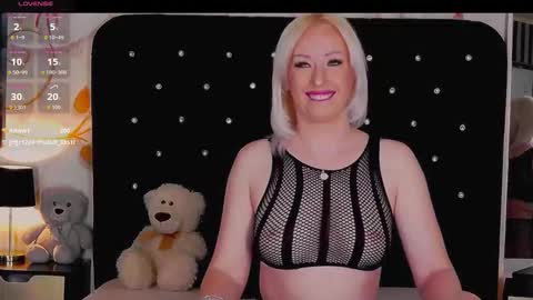 Olivia online show from 11/18/25, 09:30