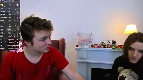 Snapshot of ollistiw chatting on 02/11/25, 06:30 Olli and Stiw online show from 02/11/25, 06:30