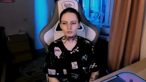 on_yxxx online show from 12/21/24, 07:06