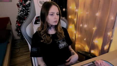 on_yxxx online show from 02/02/25, 08:41