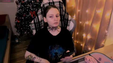 on_yxxx online show from 02/13/25, 07:42