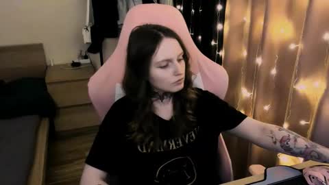 on_yxxx online show from 09/18/25, 09:17