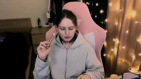 on_yxxx online show from 09/22/25, 08:55