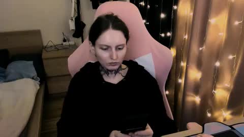 on_yxxx online show from 09/28/25, 08:47