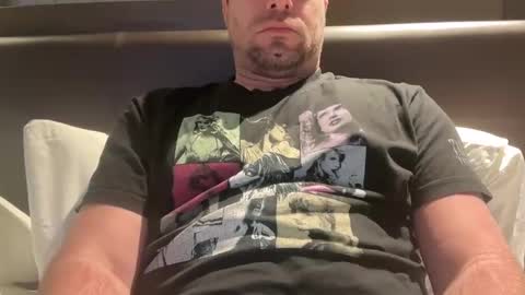 onceaweekview online show from 01/08/25, 01:53