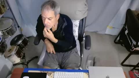 ondoko1234 online show from 10/19/25, 08:20