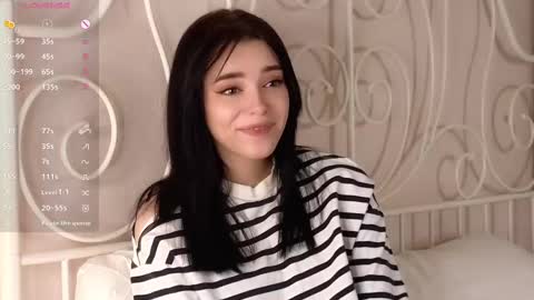 Snapshot of onemoreecall chatting on 02/23/25, 11:11 Lexi online show from 02/23/25, 11:11