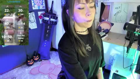 oni_dakotta online show from 10/22/25, 12:05