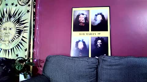 Snapshot of only1jtreasure chatting on 02/04/25, 10:32 Only1JTreasure online show from 02/04/25, 10:32