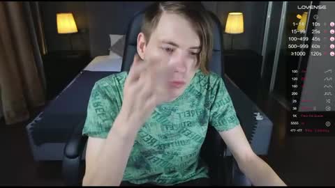 Erick  online show from 02/11/25, 04:24