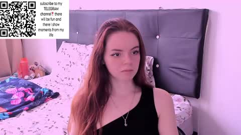 Snapshot of only_sarah1 chatting on 12/06/24, 08:18 only_sarah1 online show from 12/06/24, 08:18
