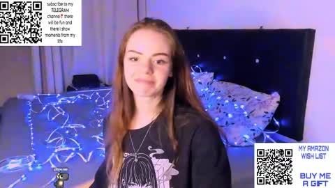 Snapshot of only_sarah1 chatting on 03/10/25, 01:34 only_sarah1 online show from 03/10/25, 01:34