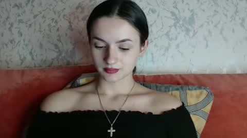 Snapshot of only_ubutterfly chatting on 12/25/24, 10:05 Amalia online show from 12/25/24, 10:05