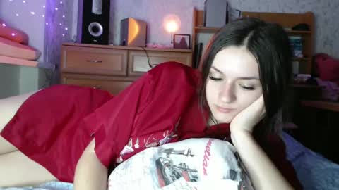 Snapshot of only_ubutterfly chatting on 03/08/25, 08:25 Amalia online show from 03/08/25, 08:25