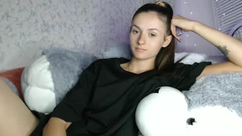 Snapshot of only_ubutterfly chatting on 09/26/25, 05:17 Amalia online show from 09/26/25, 05:17