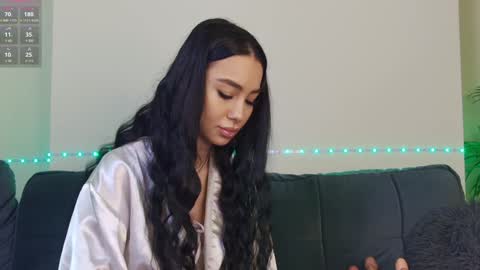 Snapshot of onlyxandra7 chatting on 01/17/25, 08:56 Xandra online show from 01/17/25, 08:56