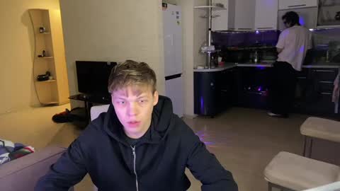 Snapshot of oofcblesssexx chatting on 12/29/24, 03:33 bless god online show from 12/29/24, 03:33