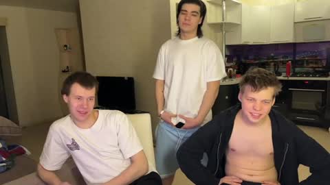 Snapshot of oofcblesssexx chatting on 12/29/24, 10:47 bless god online show from 12/29/24, 10:47