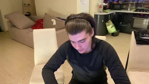 Snapshot of oofcblesssexx chatting on 02/12/25, 11:30 bless god online show from 02/12/25, 11:30