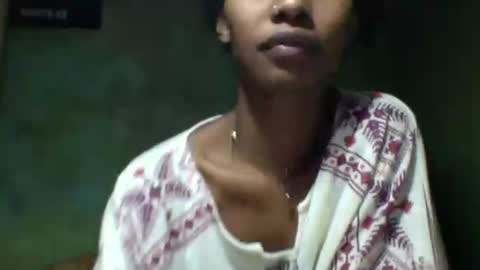 oolyette online show from 11/14/25, 07:51