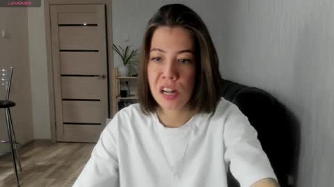 Britney online show from 10/17/25, 08:33