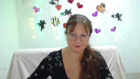 Snapshot of oovanessahotts chatting on 02/24/25, 12:16 Vanessa online show from 02/24/25, 12:16