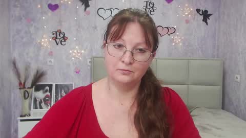Snapshot of oovanessahotts chatting on 03/10/25, 09:10 Vanessa online show from 03/10/25, 09:10