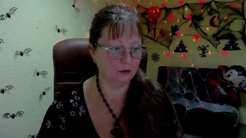 Vanessa online show from 10/25/25, 06:54