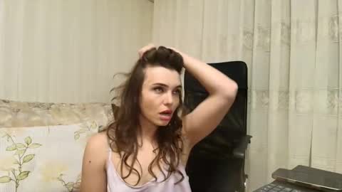 Snapshot of ophelia_blue chatting on 11/22/25, 05:34 ophelia blue online show from 11/22/25, 05:34